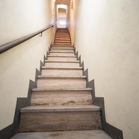 Apartment Gaudio 53 - Loft In Center Sanremo