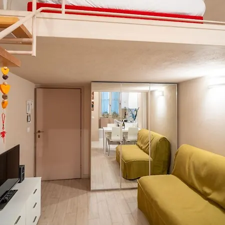Gaudio 53 - Loft In Center Apartment *